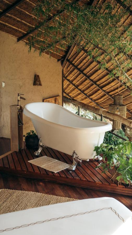 Satori Zen Club Hotell Itauguá Eksteriør bilde